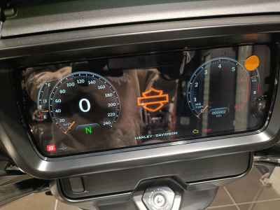 Harley-Davidson Street Glide FLHX1580 2025