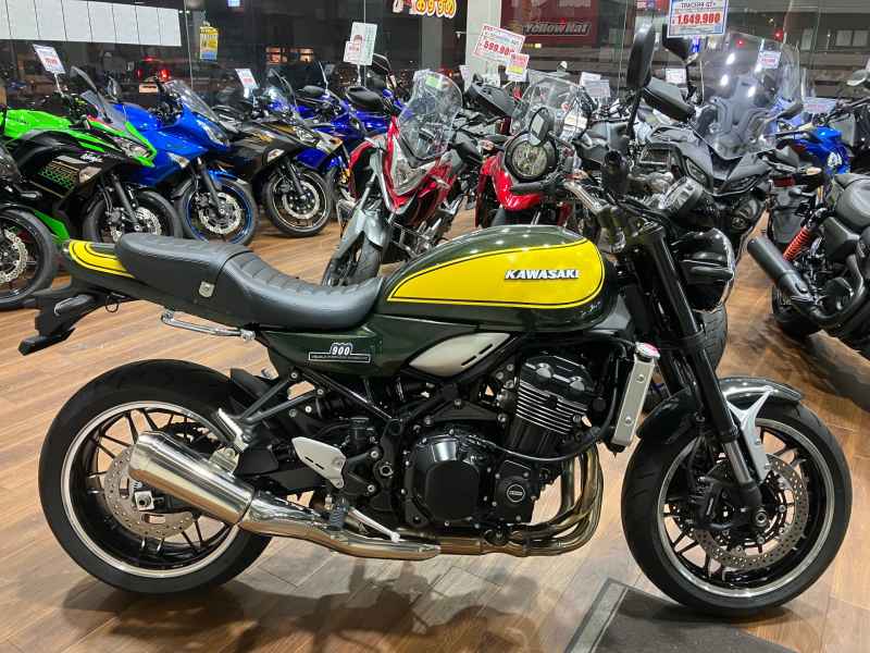Kawasaki Z900RS 2024