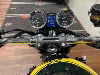 Kawasaki Z900RS 2024