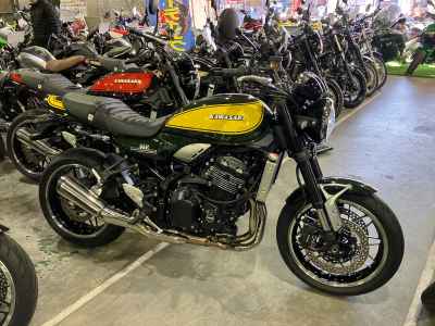 Kawasaki Z900RS 2024