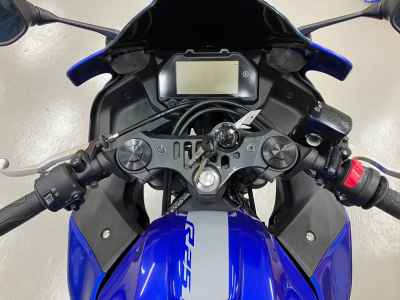 Yamaha YZF-R25 2020