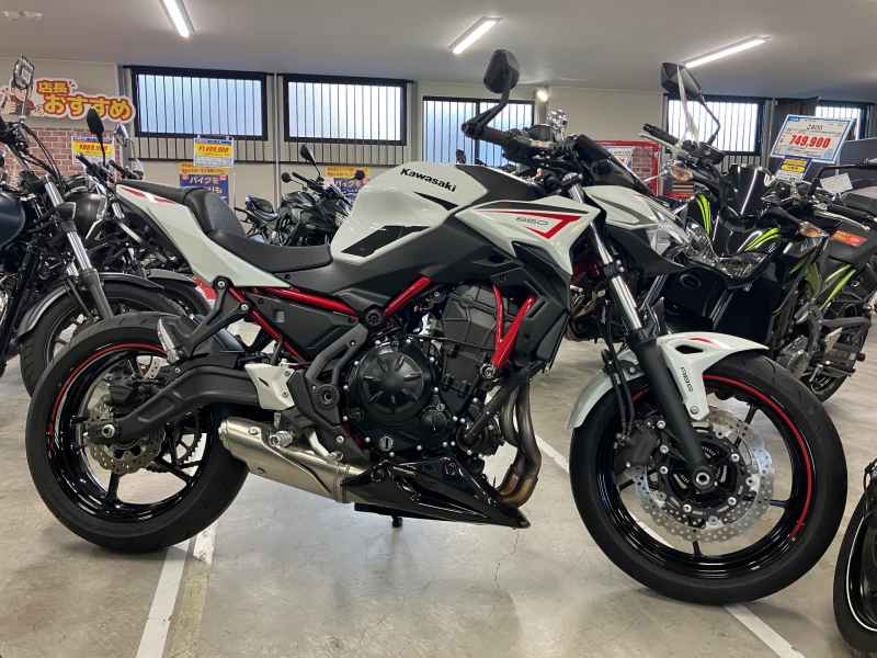 Kawasaki Z650 2022
