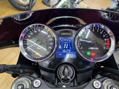 Kawasaki Z900RS 2022