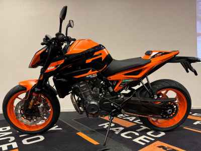 KTM 890 Duke GP 2023