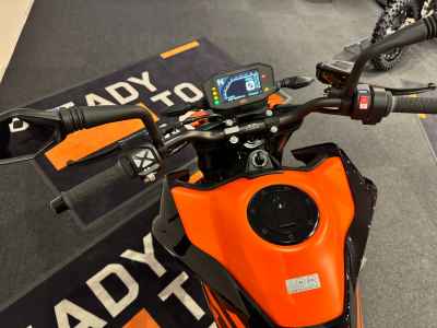 KTM 890 Duke GP 2023