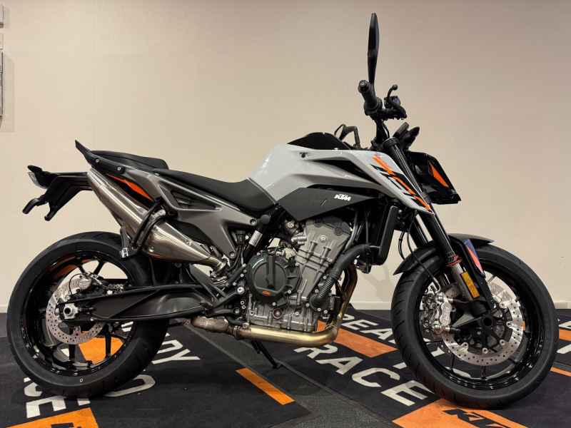 KTM 790 Duke 2023