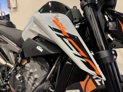 KTM 790 Duke 2023