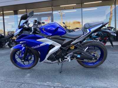 Yamaha YZF-R25 2017