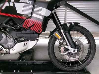 Ducati DesertX 2025