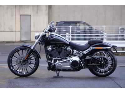 Harley-Davidson Breakout FXBR1920 2025