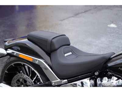 Harley-Davidson Breakout FXBR1920 2025