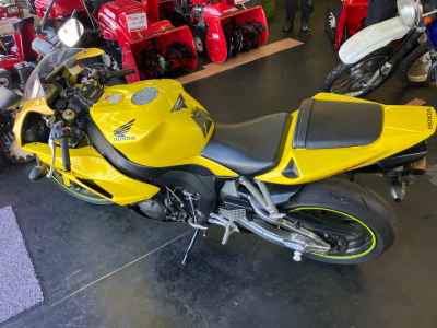 Honda CBR1000RR 2006