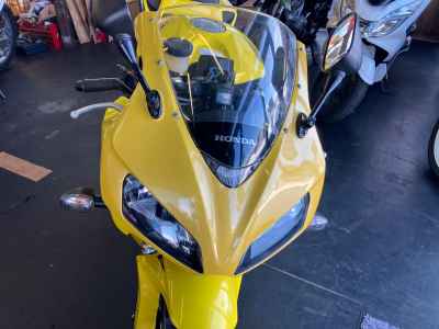 Honda CBR1000RR 2006
