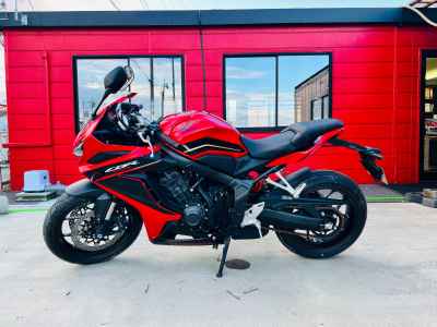 Honda CBR650R 2025