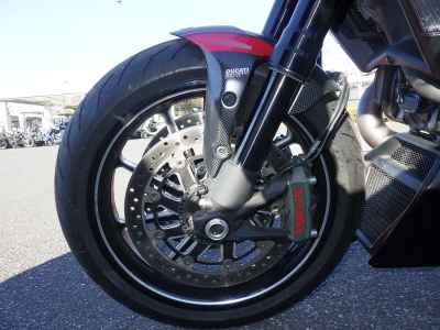Ducati Diavel 2015