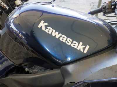 Kawasaki ZZR400 2006