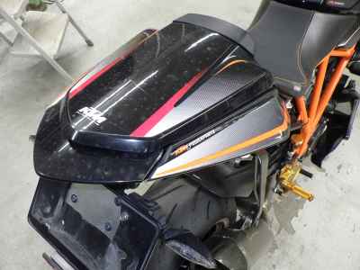 KTM 1290 Super Duke R 2016