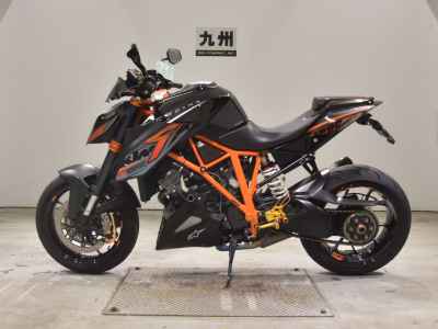 KTM 1290 Super Duke R 2016