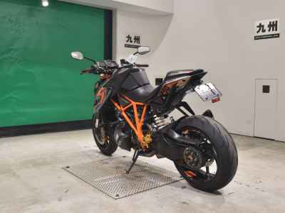 KTM 1290 Super Duke R 2016