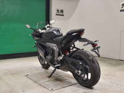Triumph Daytona 660 2025