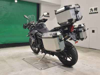 Triumph Tiger 800 XRX 2016