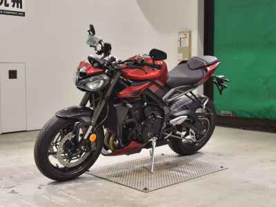 Triumph Street Triple RS 2025