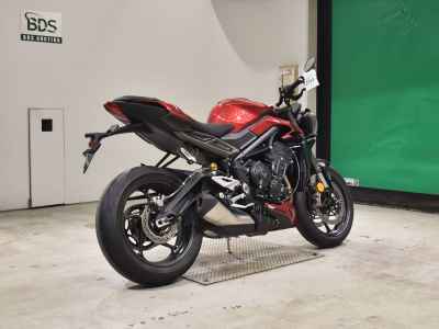 Triumph Street Triple RS 2025