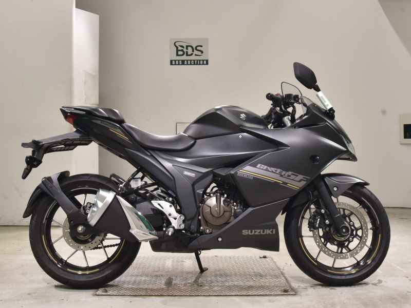 Suzuki Gixxer 250SF