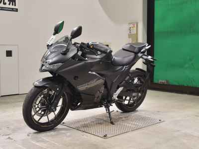 Suzuki Gixxer 250SF