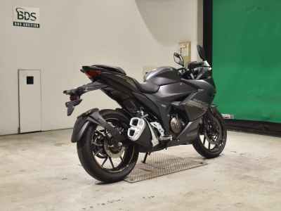 Suzuki Gixxer 250SF