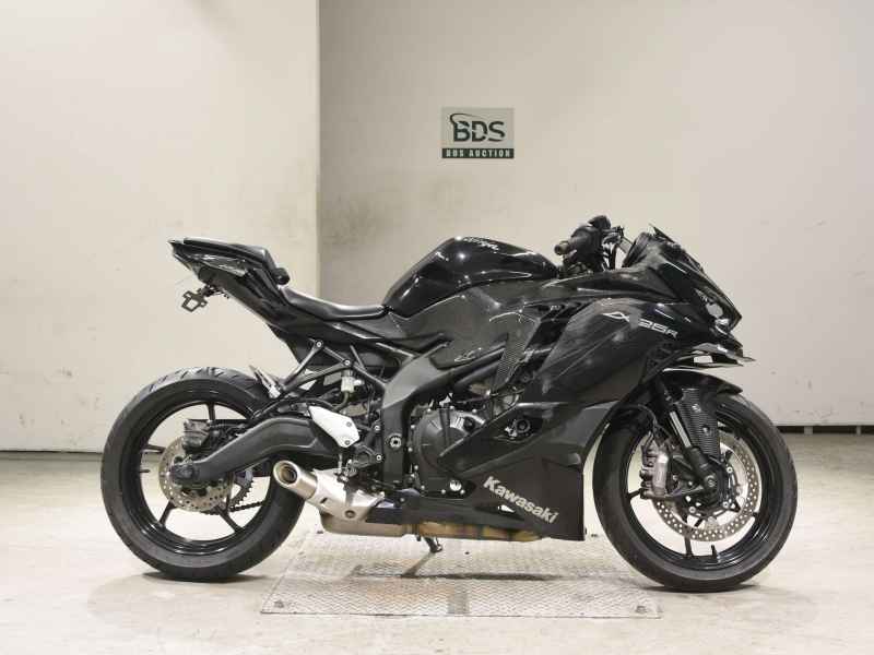 Kawasaki Ninja ZX-25R 2020