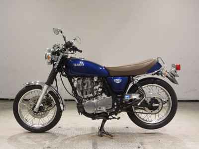 Yamaha SR400 2021