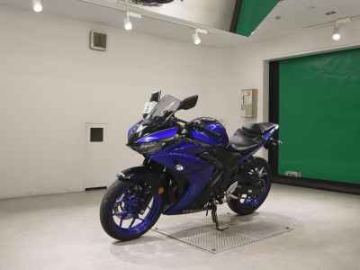 Yamaha YZF-R25 2018
