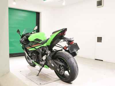 Kawasaki Ninja ZX-6R 2024