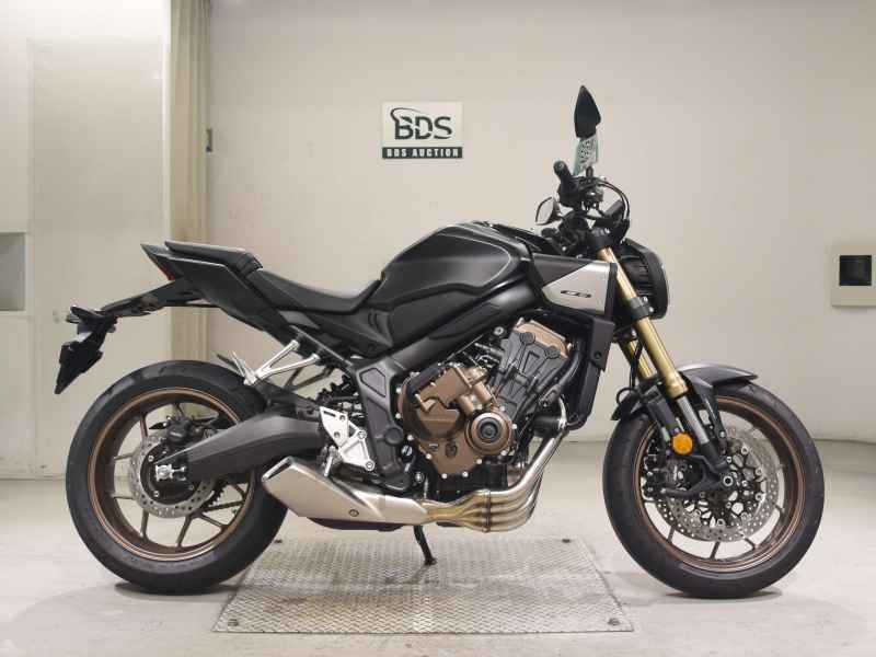 Honda CB650R E-Clutch 2024