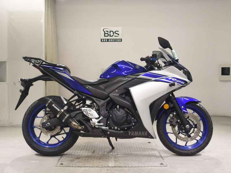 Yamaha YZF-R25 2016