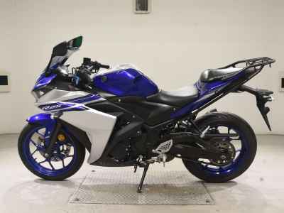 Yamaha YZF-R25 2016