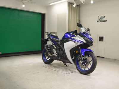 Yamaha YZF-R25 2016