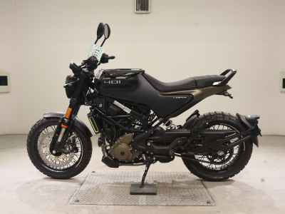 Husqvarna Svartpilen 401 2025