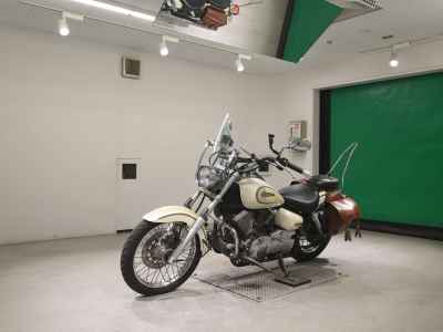 Yamaha XVS250 Drag Star