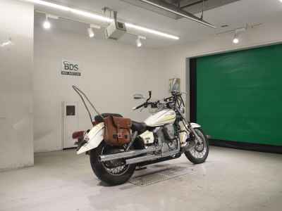 Yamaha XVS250 Drag Star