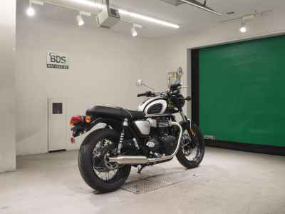 Triumph Bonneville T100 2025