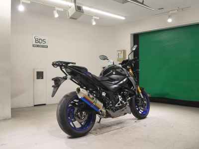 Suzuki GSX-S750 2023