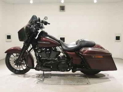 Harley-Davidson Street Glide FLHXS1750 2017