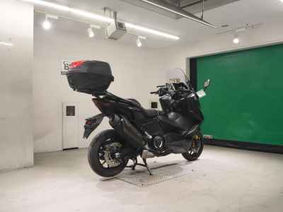 Yamaha TMAX 560T 2023