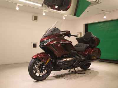 Honda GL1800 Gold Wing Tour DCT 2025
