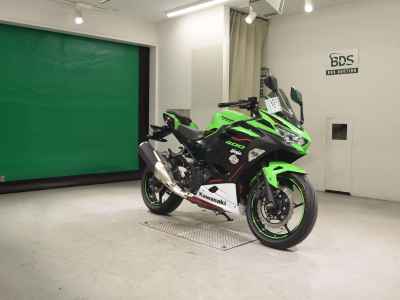 Kawasaki Ninja 400 2021