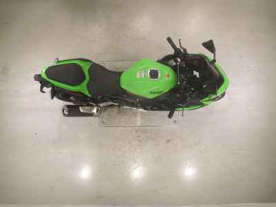 Kawasaki Ninja 400 2021