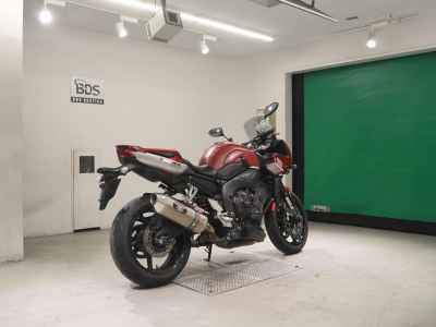 Yamaha FZ1 Fazer 2015