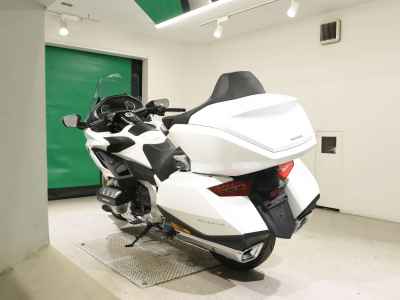 Honda GL1800 Gold Wing Tour DCT 2022